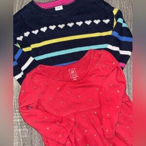Gap bundle, sweater, dress/longshirt/ pair of snowflake leggings